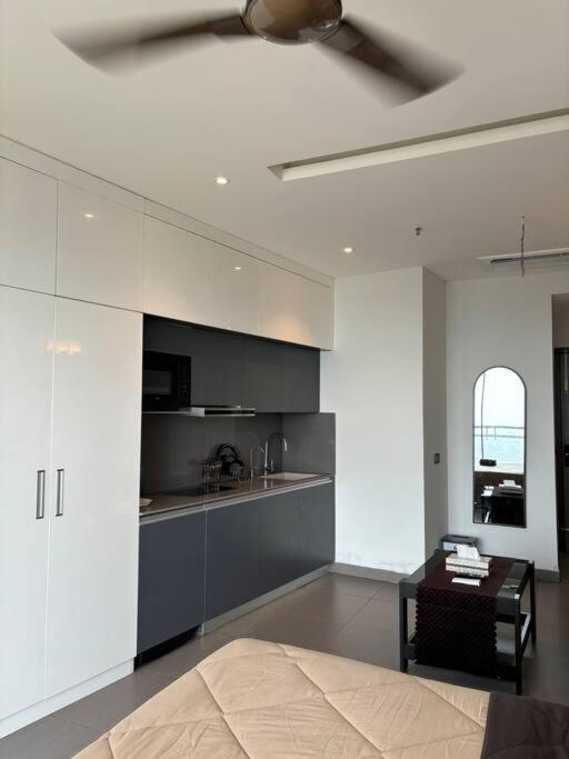 Countryside Luxury Suites - Supernova Noida Νέο Δελχί Εξωτερικό φωτογραφία