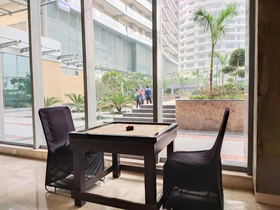 Countryside Luxury Suites - Supernova Noida Νέο Δελχί Εξωτερικό φωτογραφία
